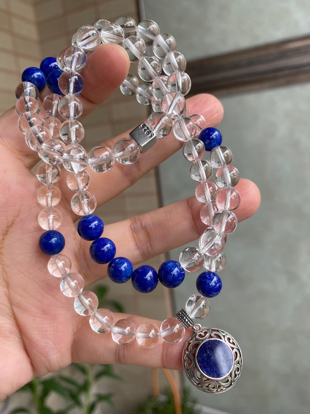 1049425377513 - Image 1
