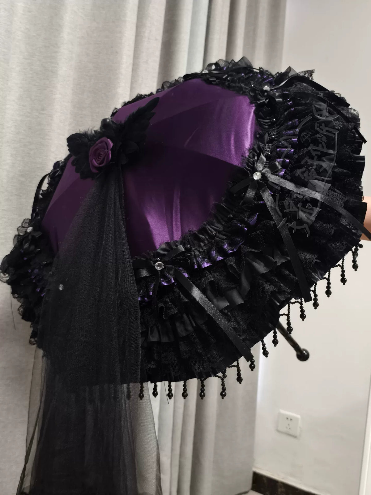 Purple Gothic Lace Ruffled Parasol