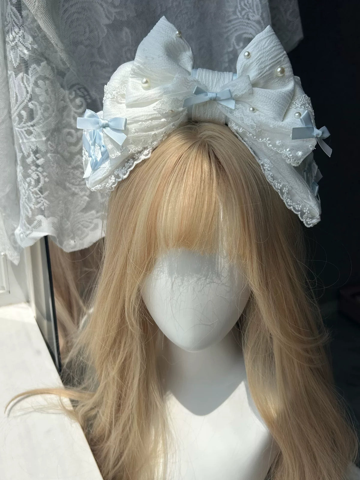 Diadema KC Lolita de encaje de tres capas azul y blanco