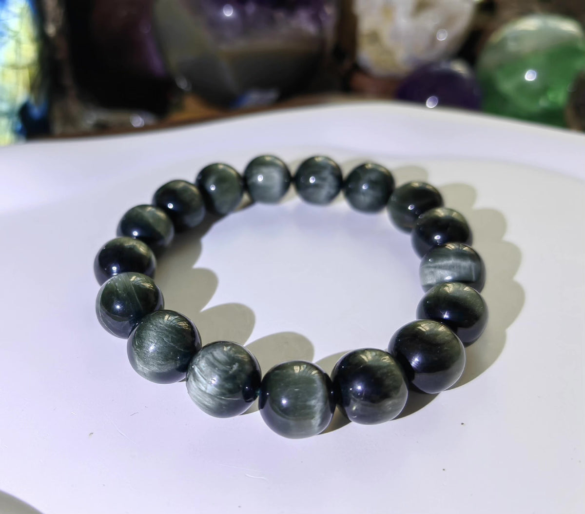 Green Hawks Eye Stone Bead Bracelet 14mm