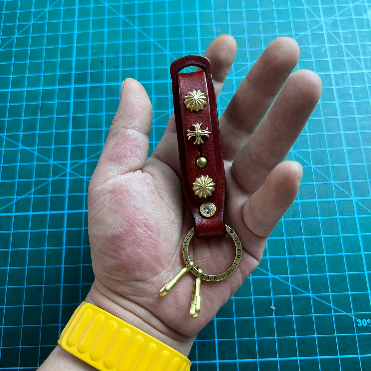 ハンドメイド フルグレインレザー ベルトループ キーチェーン