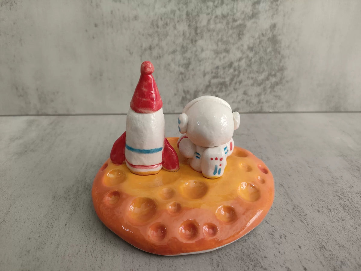 Figura de Astronauta Blanco Pintada a Mano
