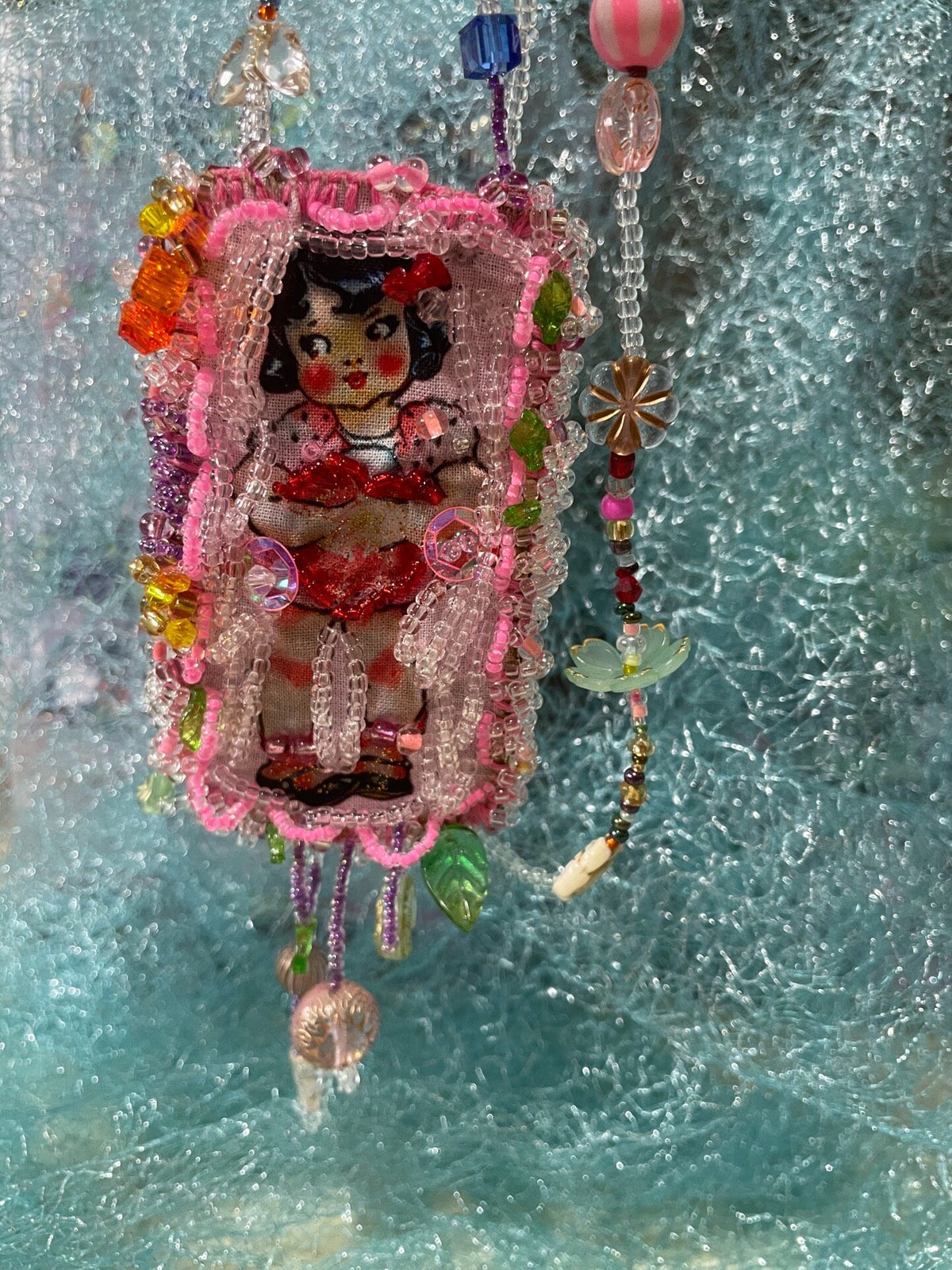 Handcrafted Beaded Necklace Pouch Retro Style