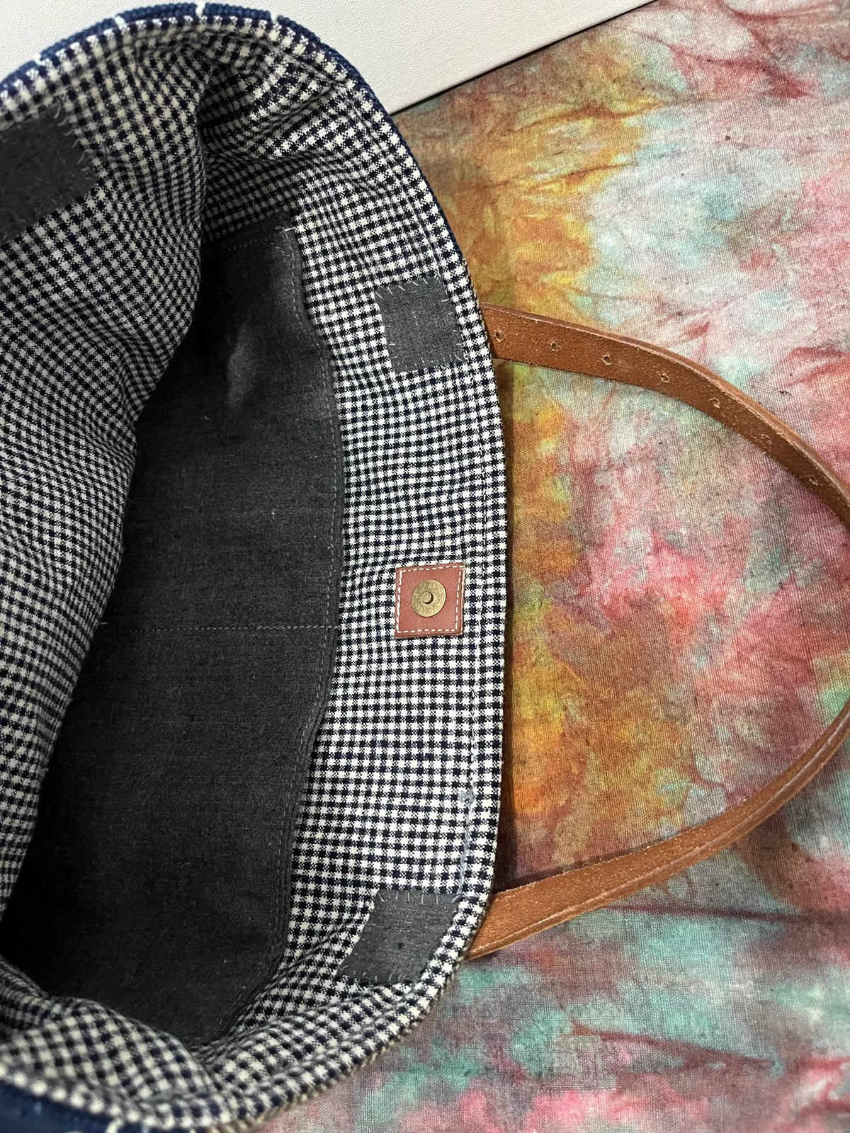 Handgefertigte Patchwork-Tote-Bag mit Ledergriffen