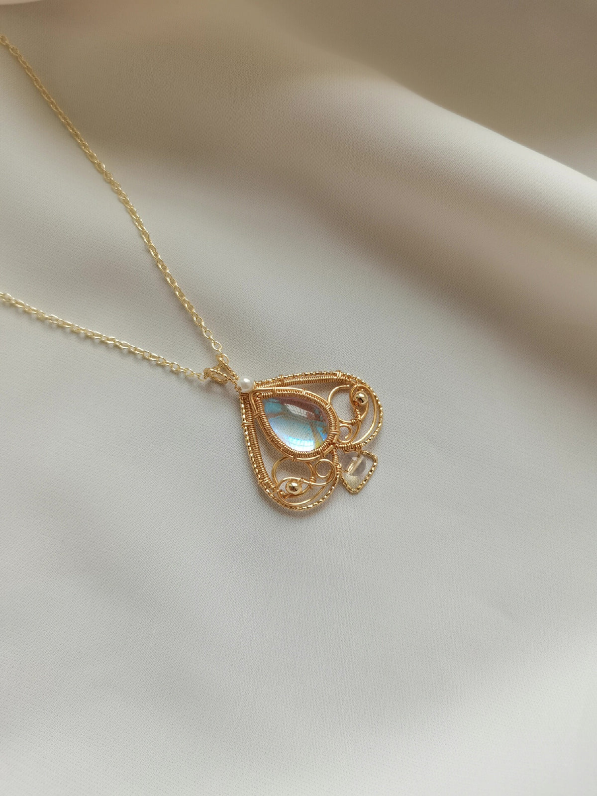 Wire Wrapped Heart Pendant Necklace