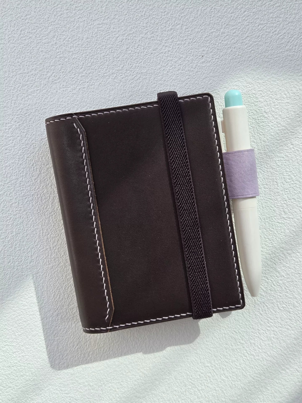 M5 Bifold Leather Planner Cover Lavender Interior