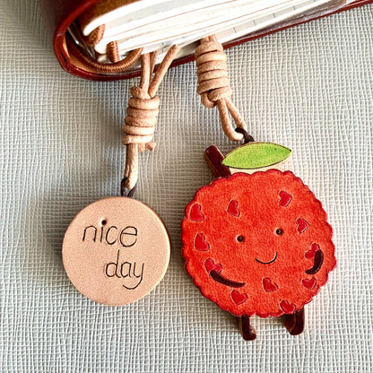 Lychee Leather Charm Set with "nice day" Disc