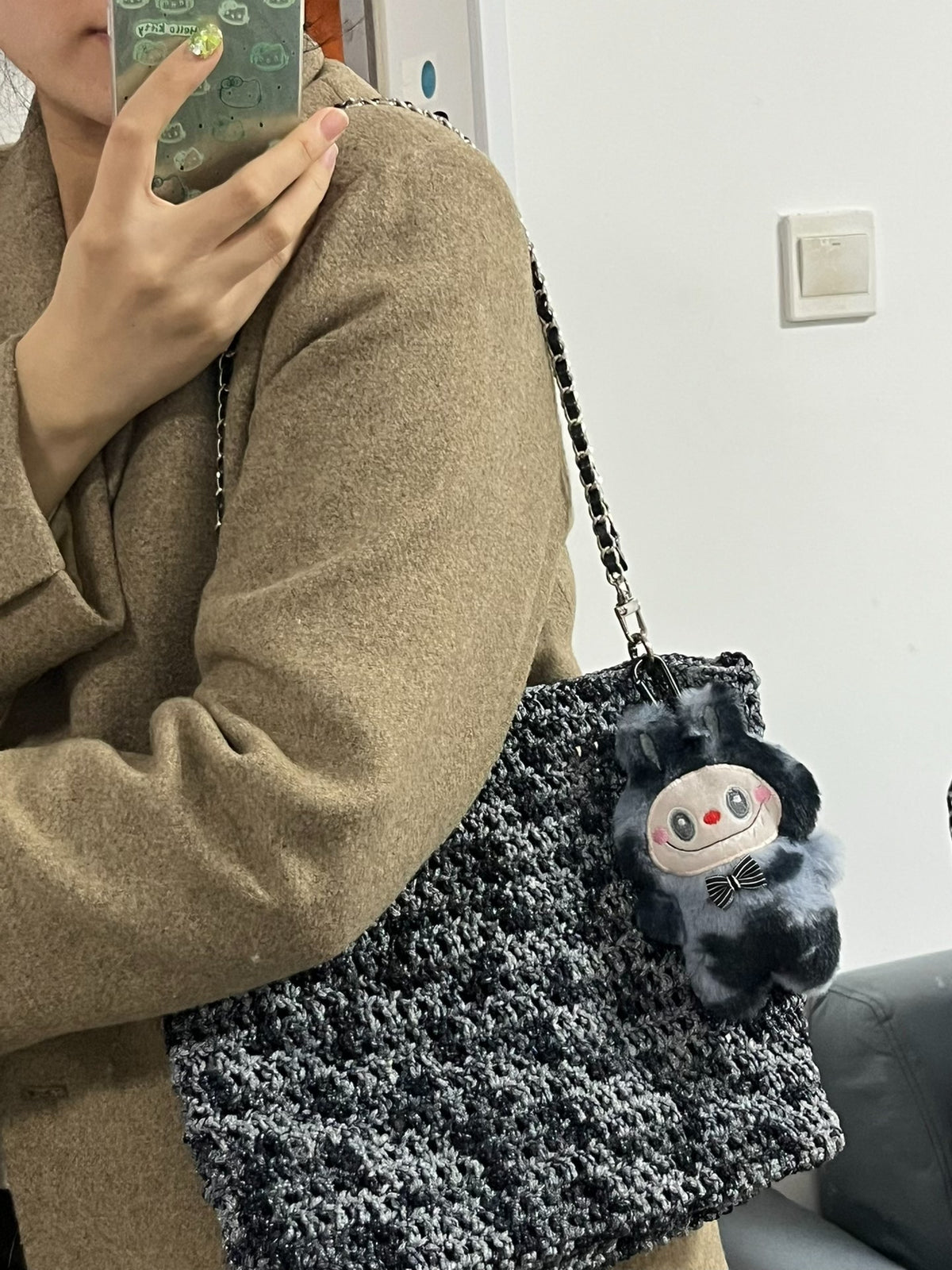 ブラック×ホワイト チェーンショルダーバッグ