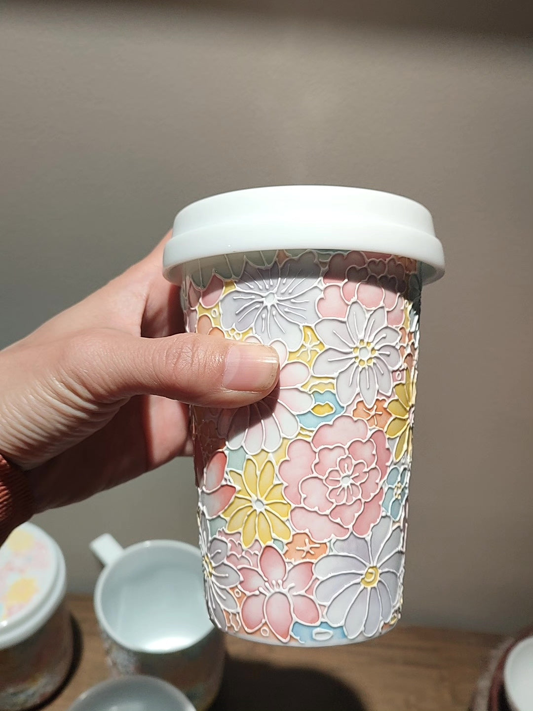 Jade Clay Floral Relief Ceramic Mug with Lid