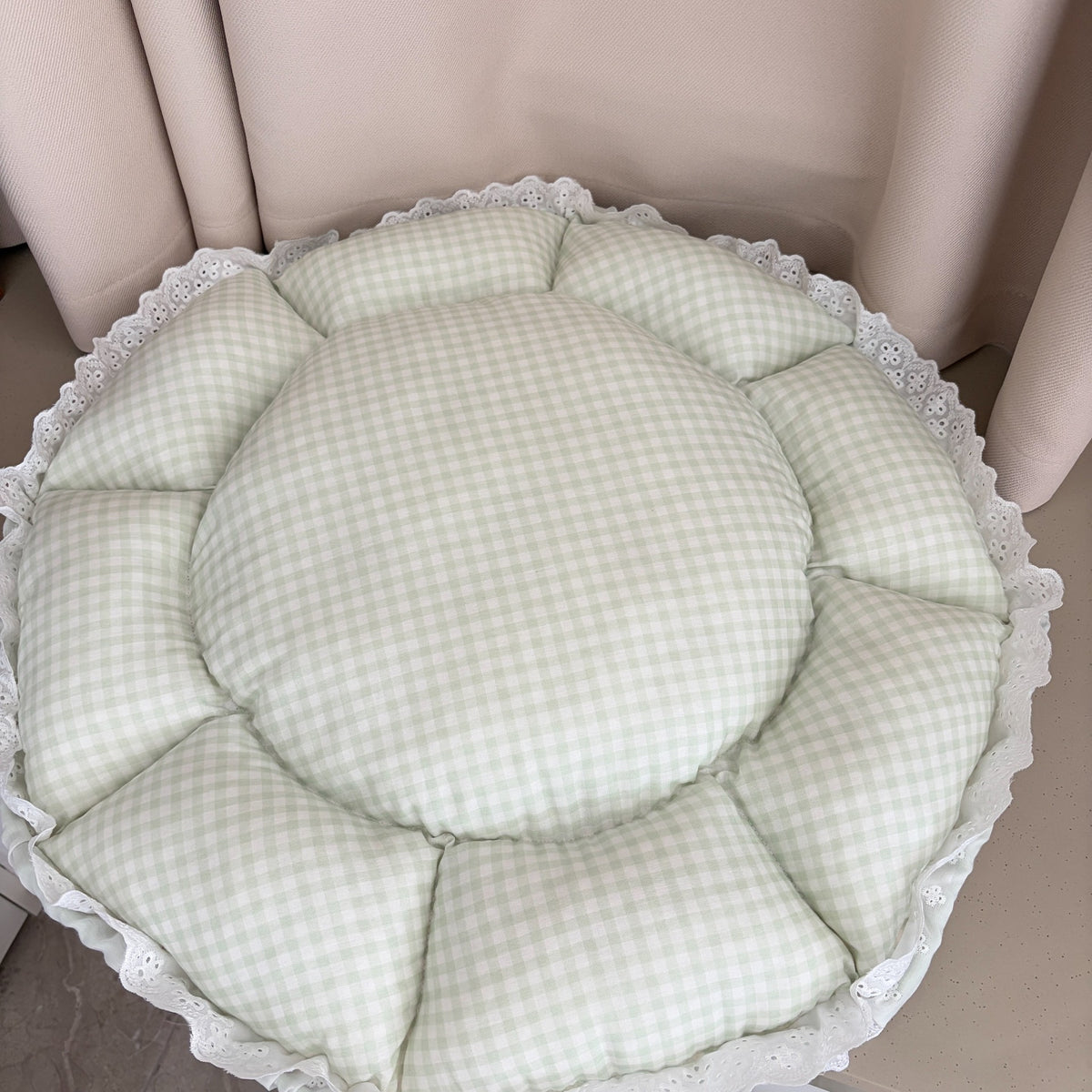 Circular Cotton Cat Bed with Pearl Cotton Filling