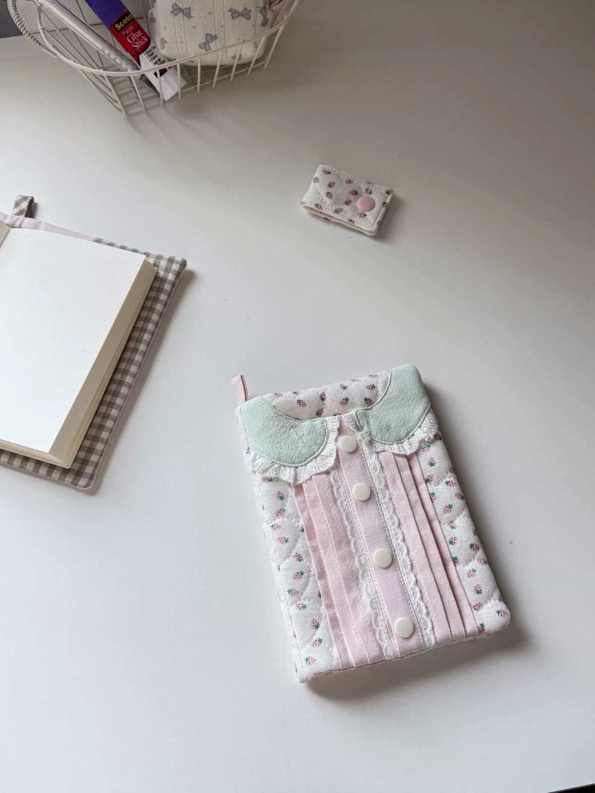 Quilted A6 Book Cover with Peter Pan Collar