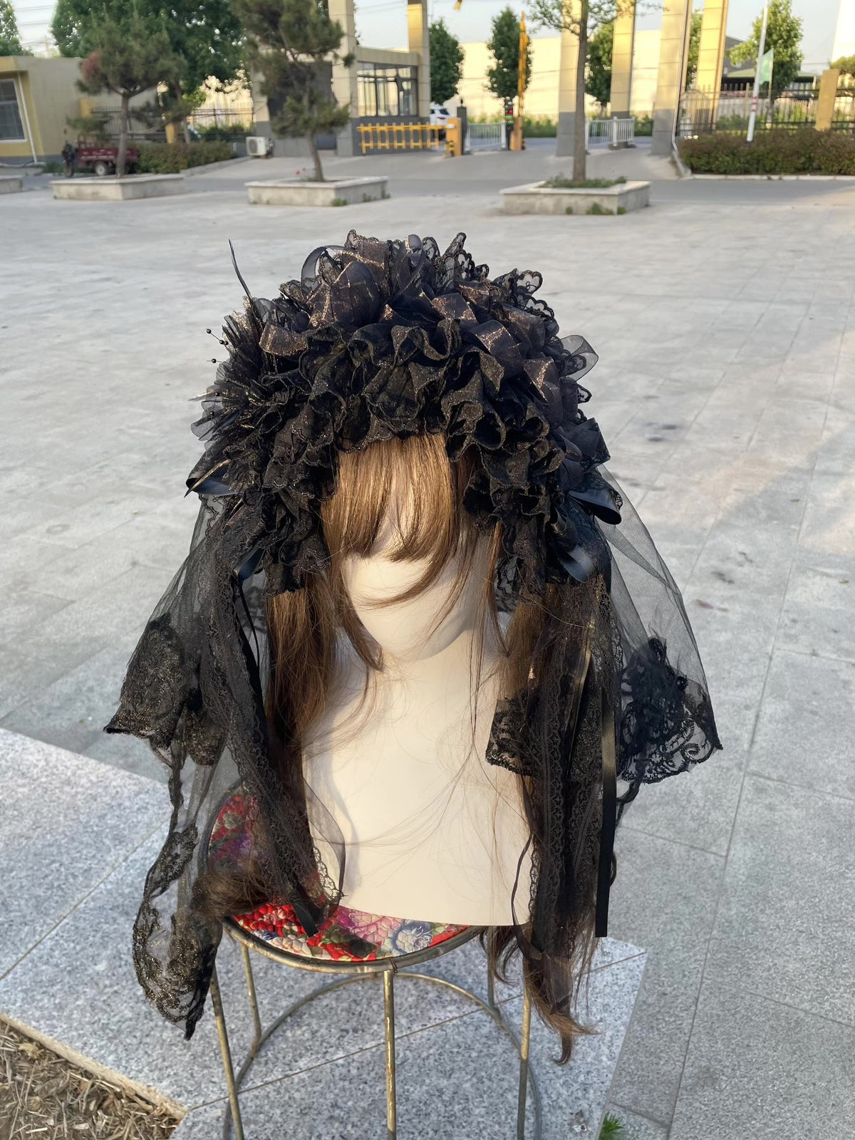 Zwarte Gotische Lolita Hoofdtooi met Tule Sluier
