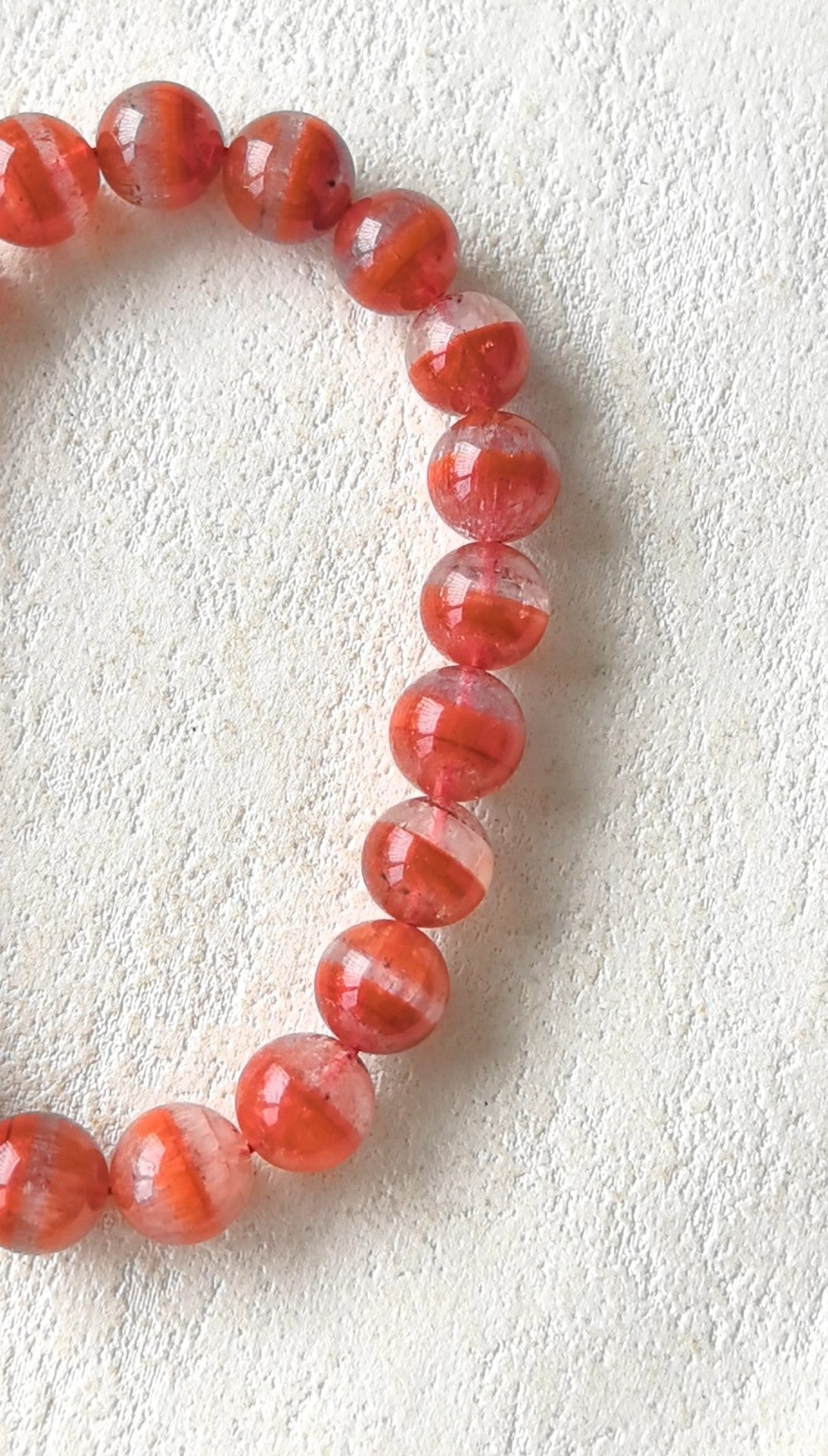 Rotes Aurora-Quarz-Perlenarmband 9mm