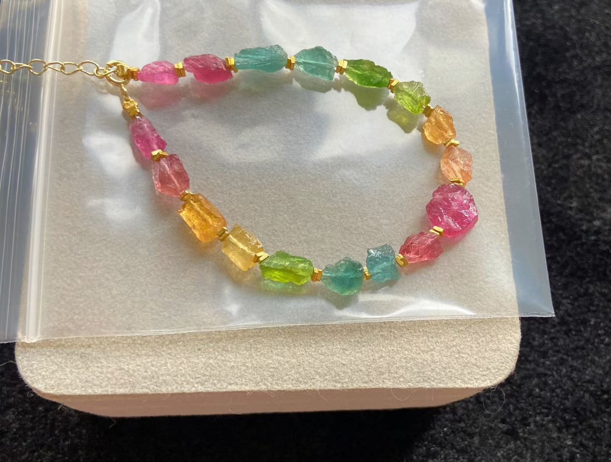 Bracelete Arco-Íris de Turmalina em Bruto