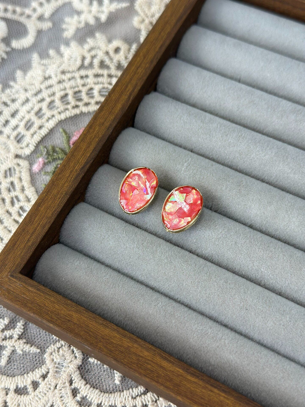 Mother-of-Pearl Inlay Oval Earrings