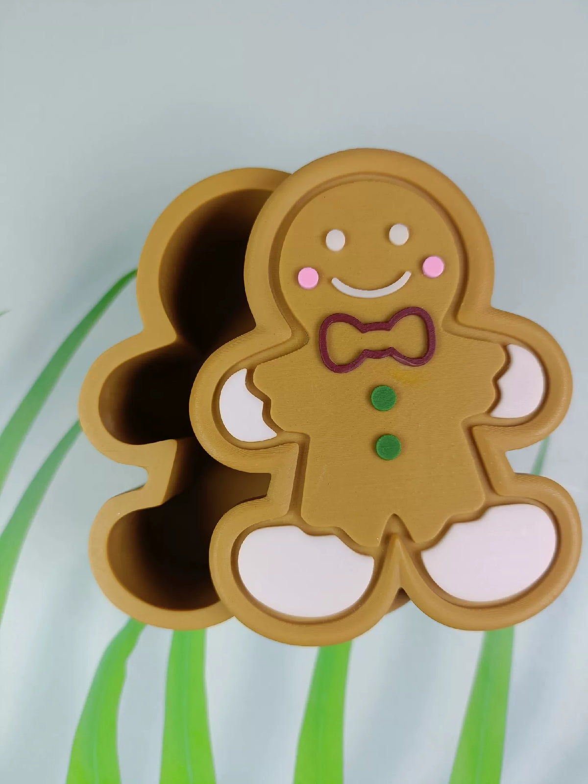 Gingerbread Man Five Compartment Storage Container