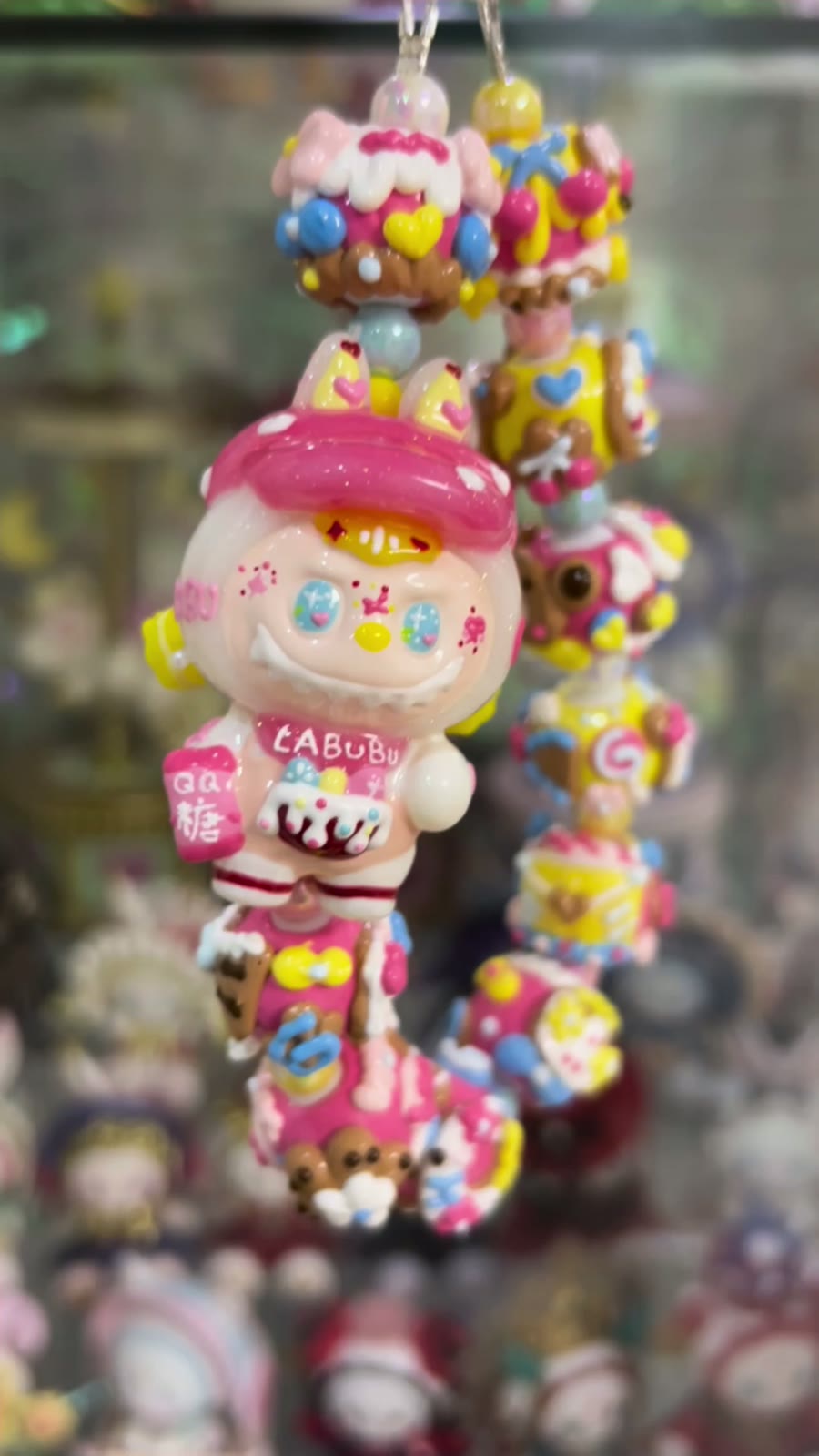 Handbeschchilderde Kraal LABUBU Candy Telefoonhanger