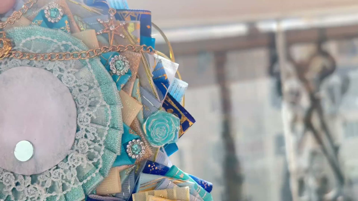 Rimuru Badge Holder 58mm Blue White Lace