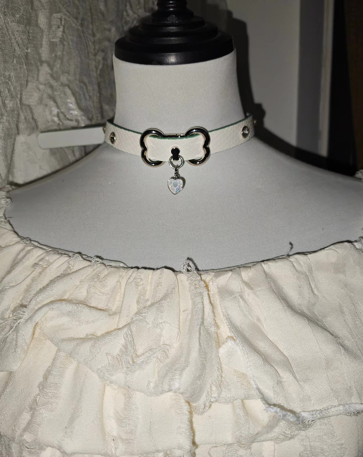 992514587671 - Image 1
