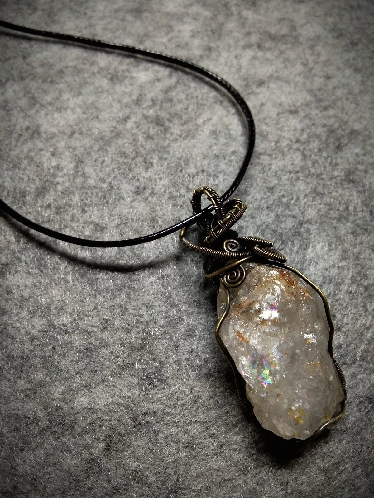 Raw Black Mica Crystal Brass Wire Pendant