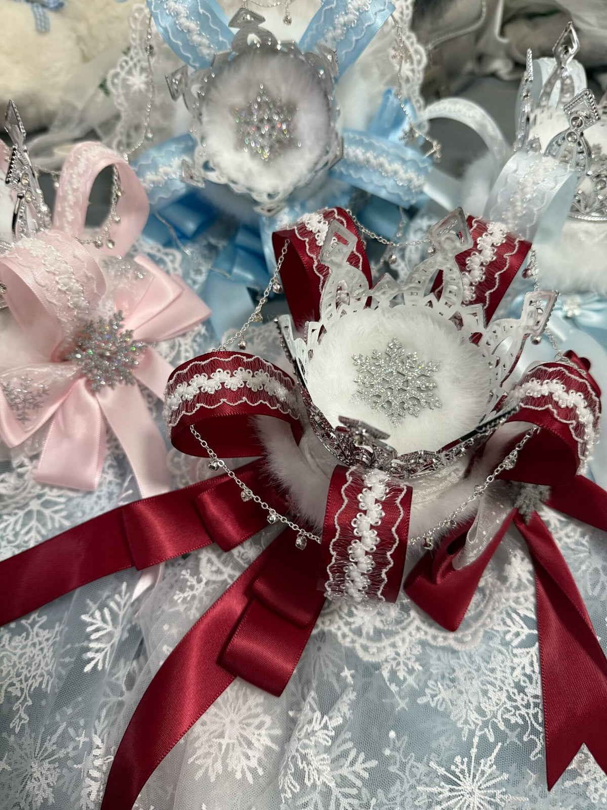 Blue Crown Hat with Snowflake Chain