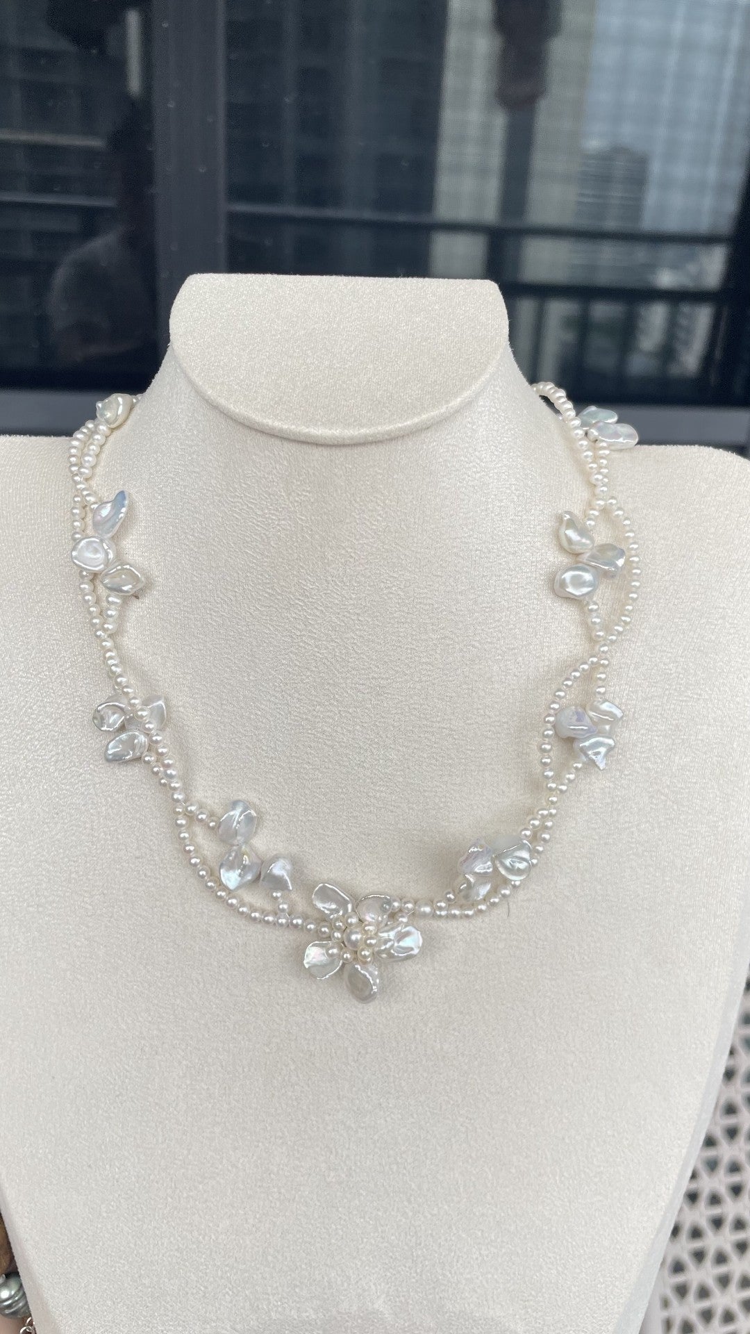 Collier et Bracelet Fleuris en Perles Baroques