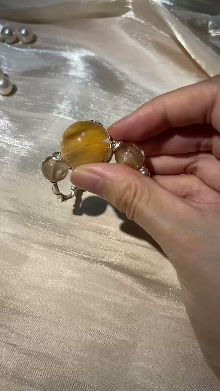 Goose Yellow Rabbit Hair Crystal Bracelet