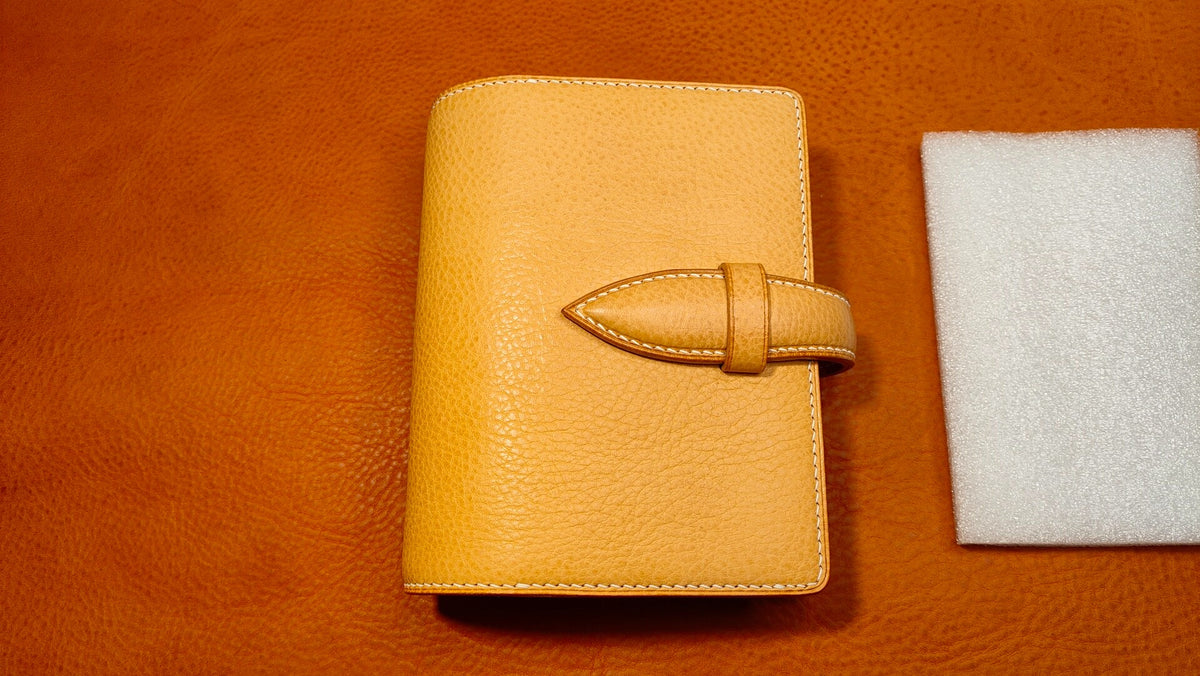 A7 Leather Ring Planner with Contrast Stitching