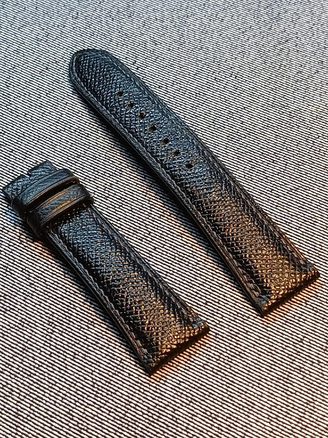 779101827668 - Image 1