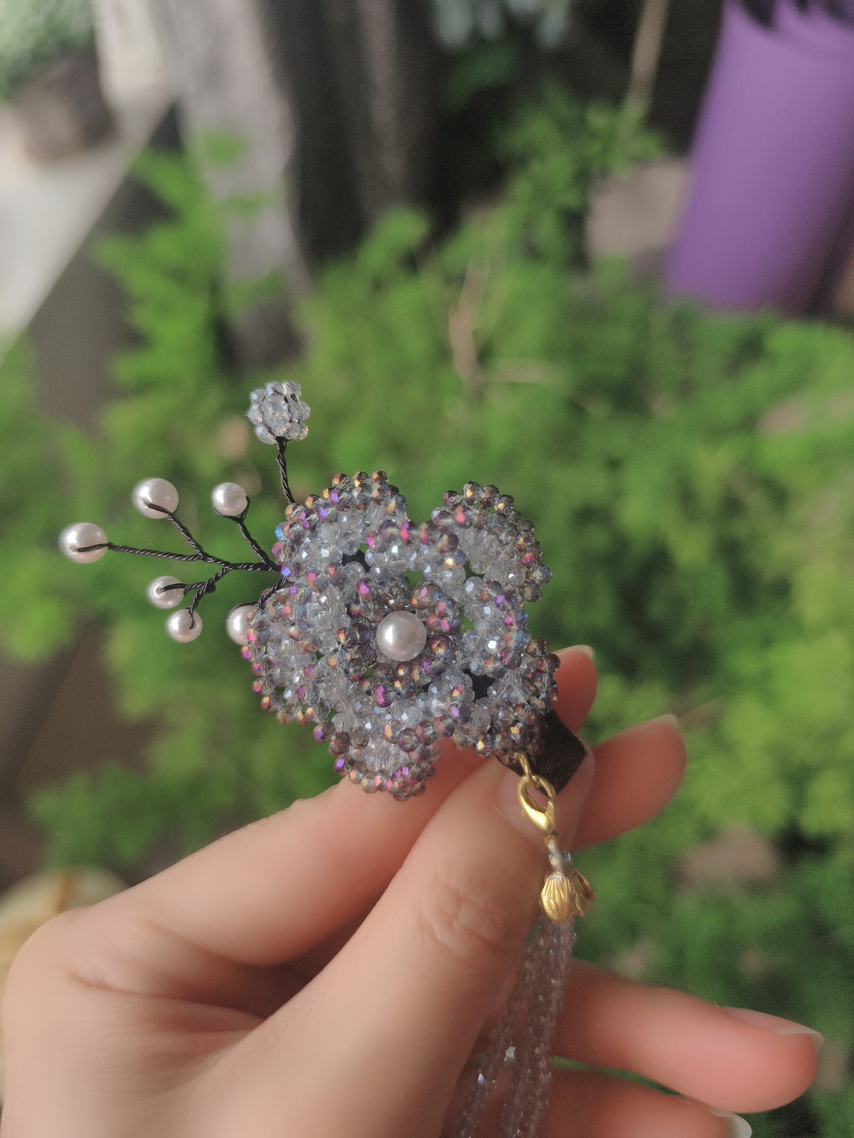 Iridescent Beaded Flower Side Hair Clip
