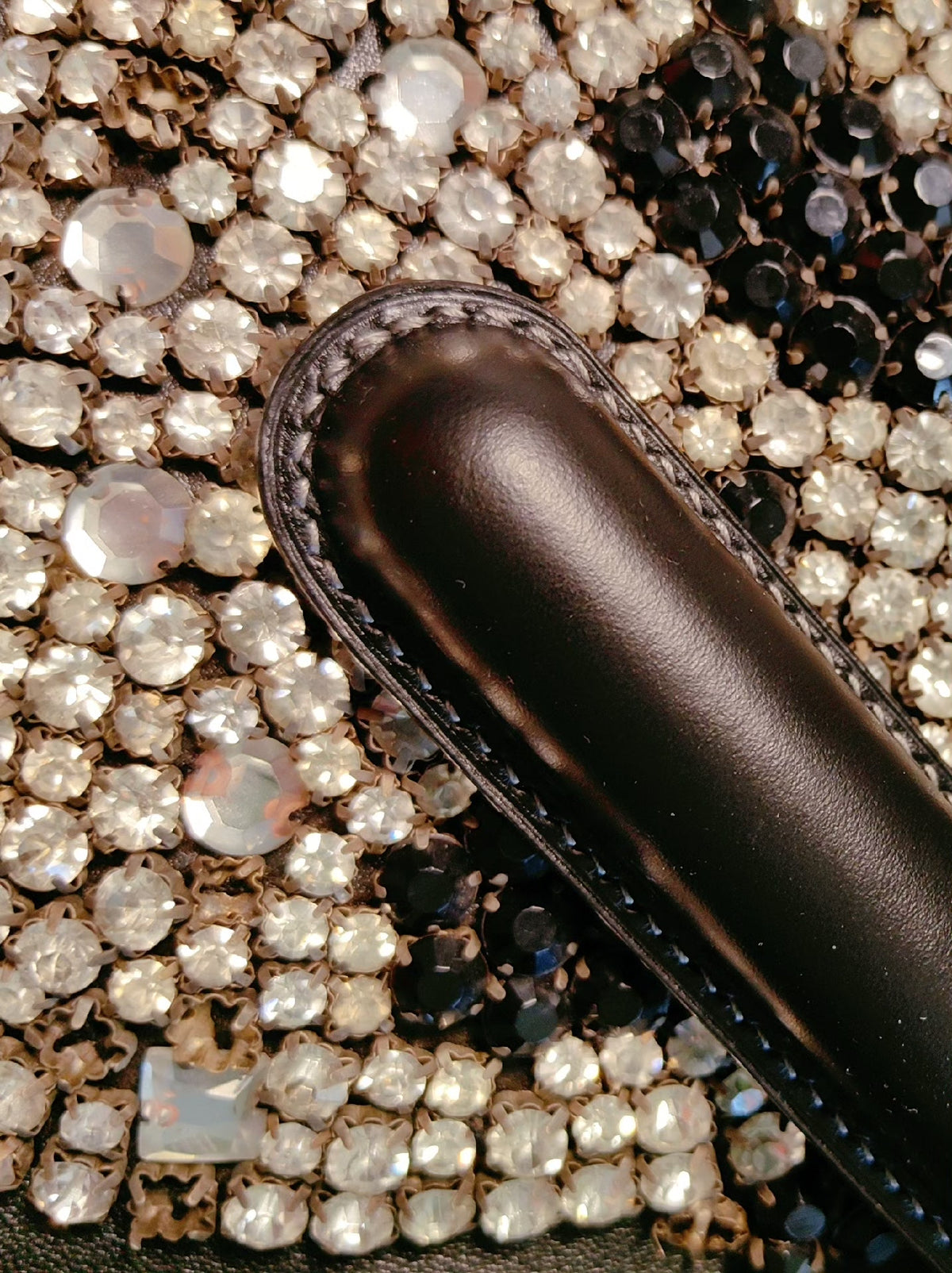 Genuine Leather Pen Sleeve with Flower Button