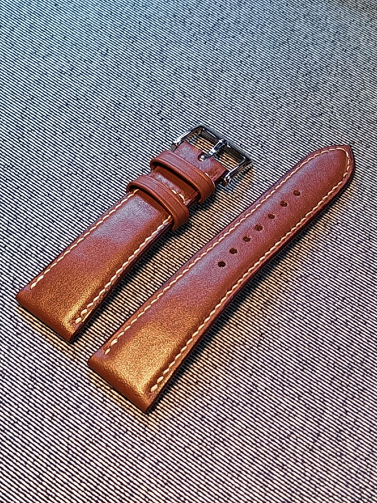 Handcrafted Leather Watch Strap 22mm Brown