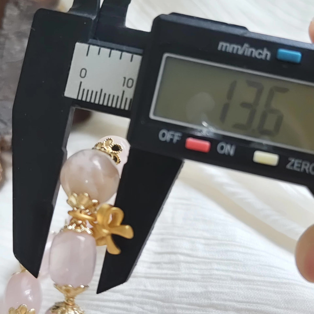 Bracelet de perles quartz rose et agate sakura