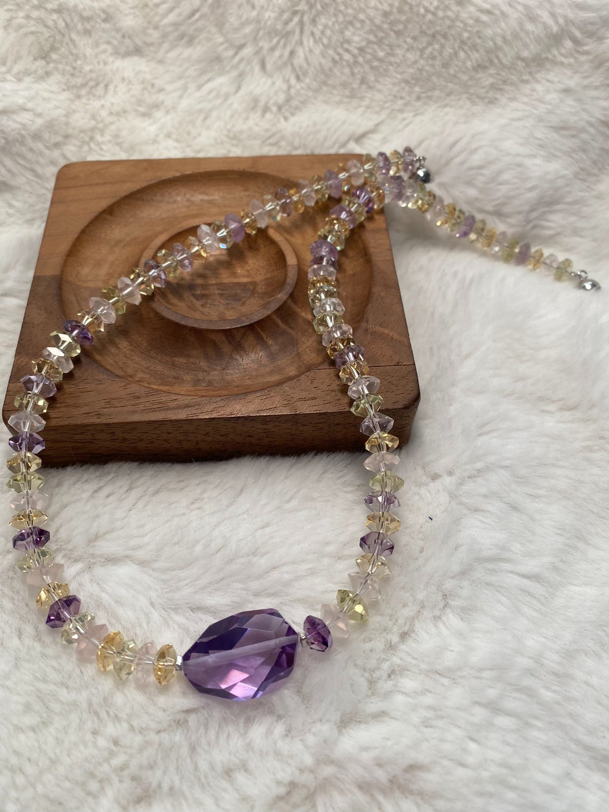 Facettierte Amethyst-Citritin-Rosenquarz Perlenkette