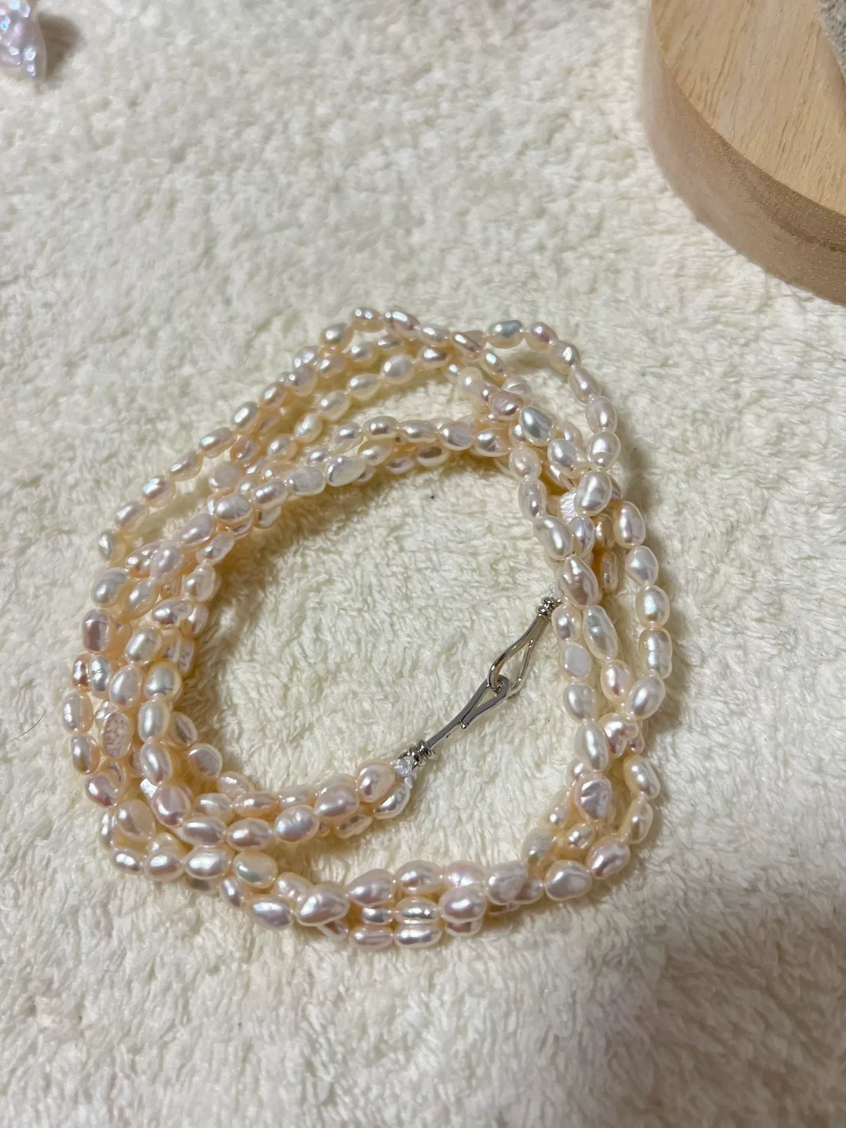 Collier multi-rang de perles Keshi d'eau douce