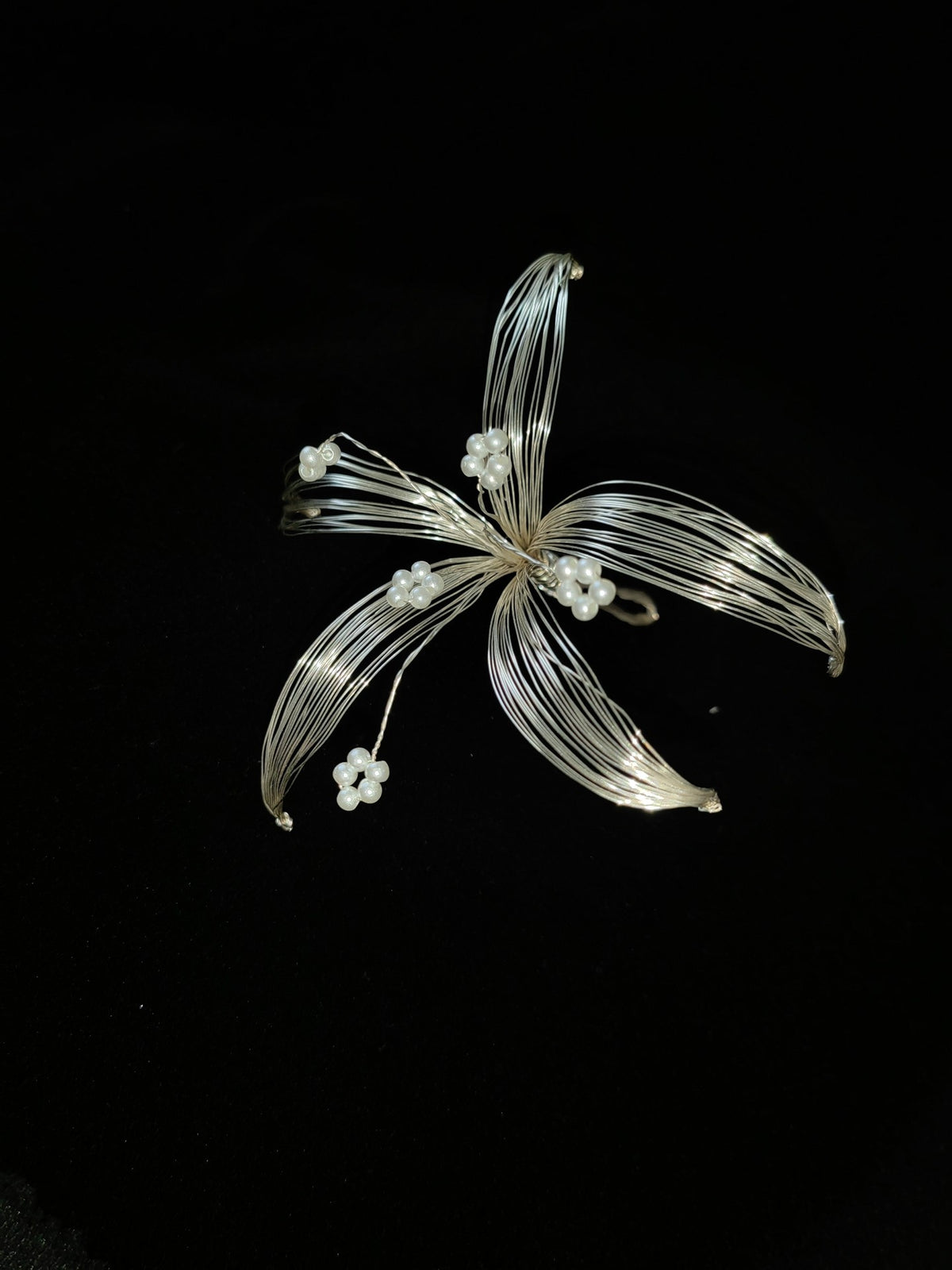 Handcrafted Wire Flower Hair Brooch Pearl