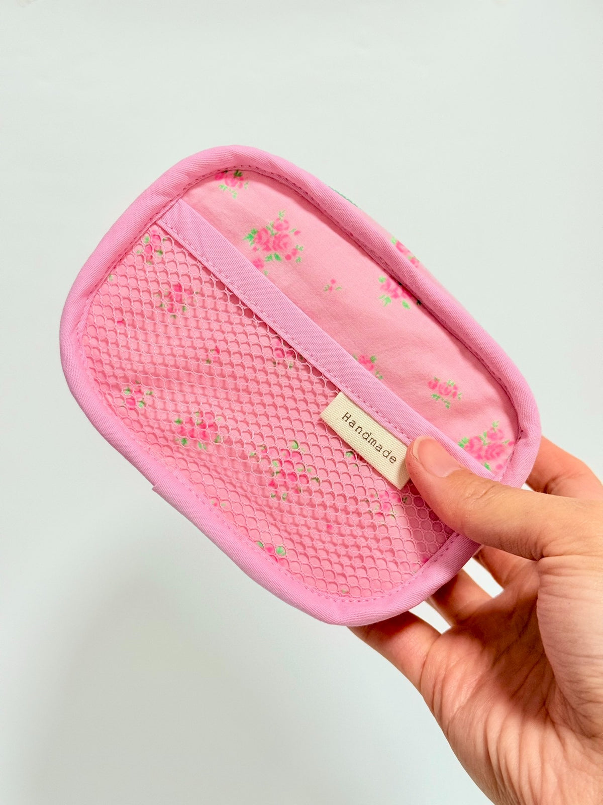 Pochette portaoggetti trapuntata rosa fluo