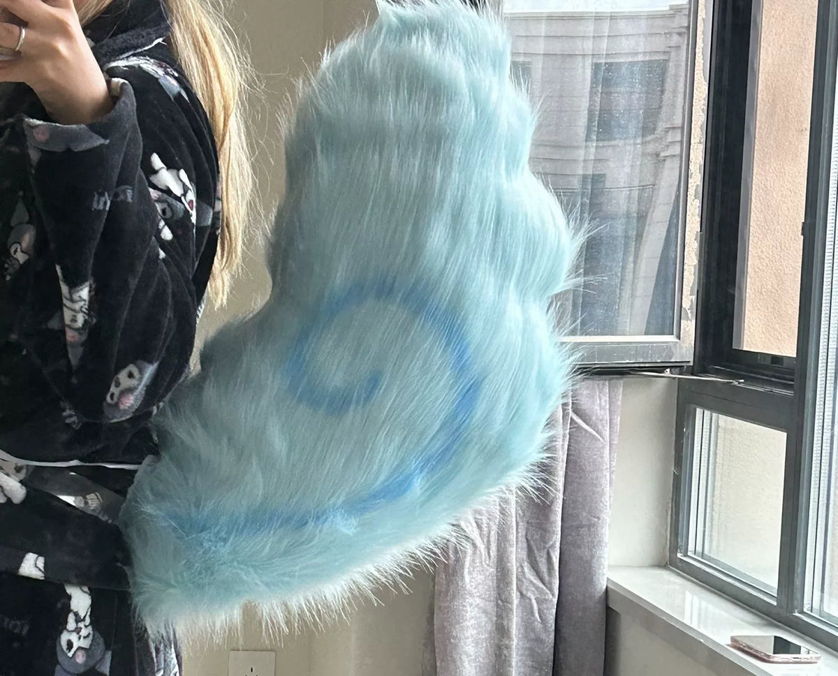 Accesorio de cola de animal de fantasía en peluche azul