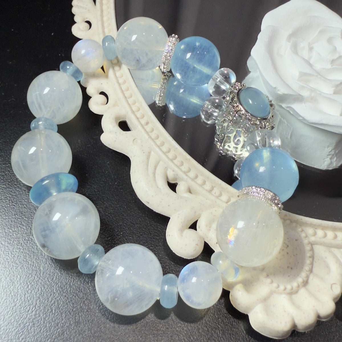 Pulsera de Cuentas de Piedras Naturales Azules Grandes