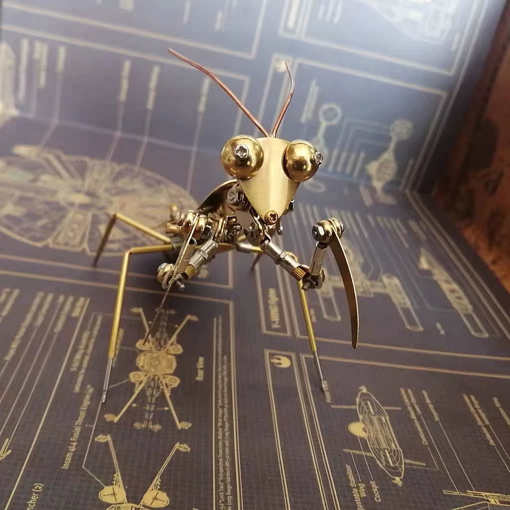 Scultura di Mantide Meccanica in Ottone Steampunk