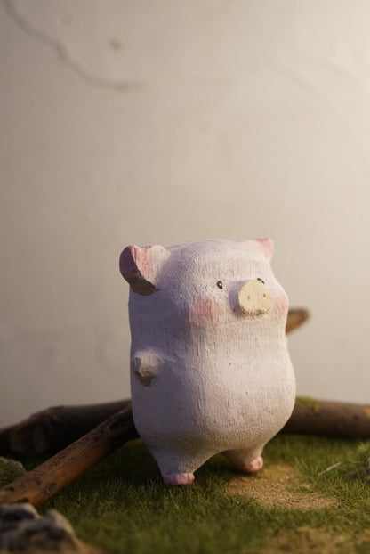 Hand-Carved Balsa Wood Pig Figurine, 9 cm