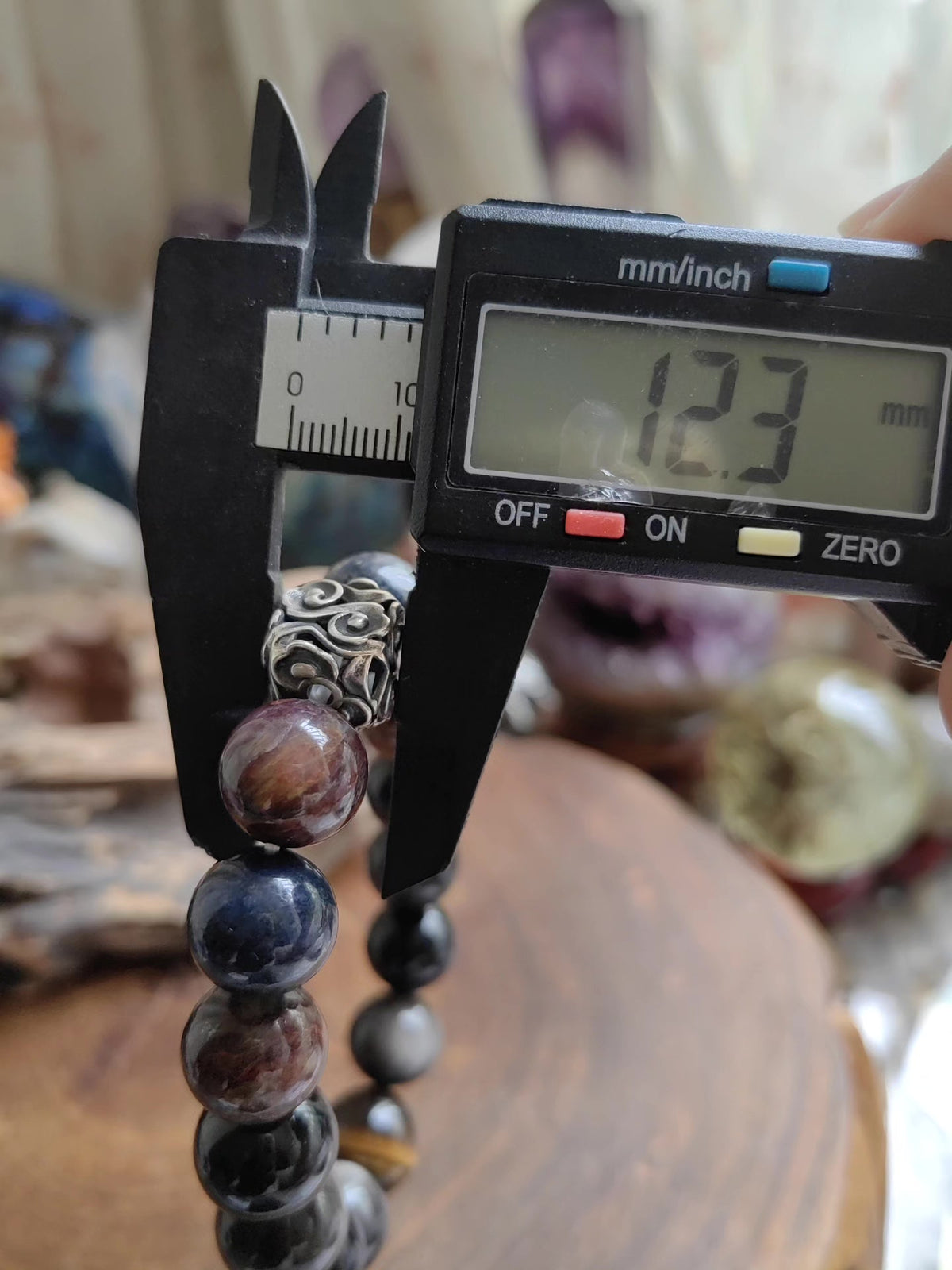 Bracelet de perles piérite obsidienne œil de tigre