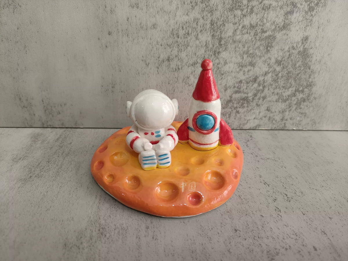 Figura de Astronauta Blanco Pintada a Mano