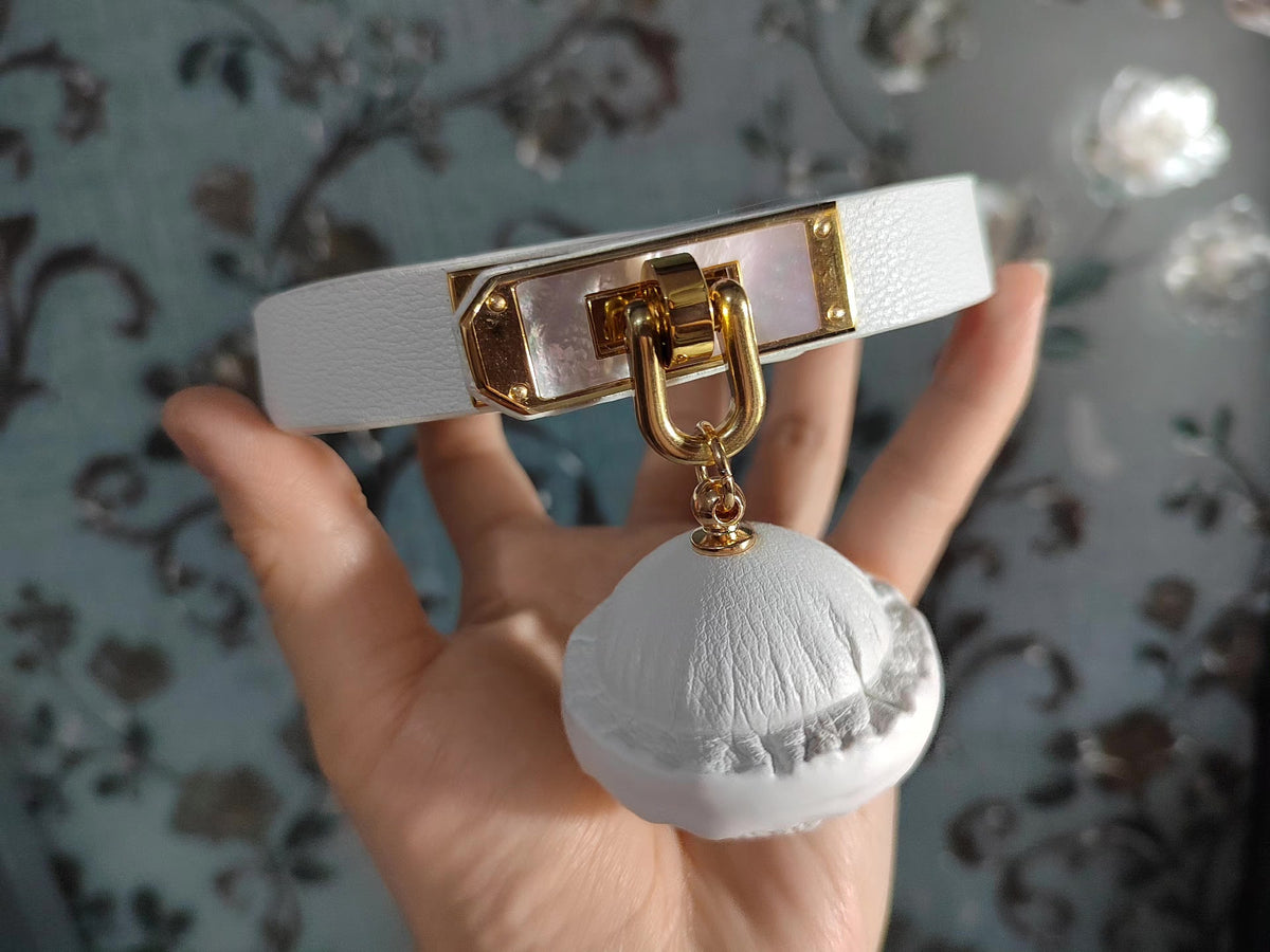 Halsband für Haustiere aus weißem Rindleder