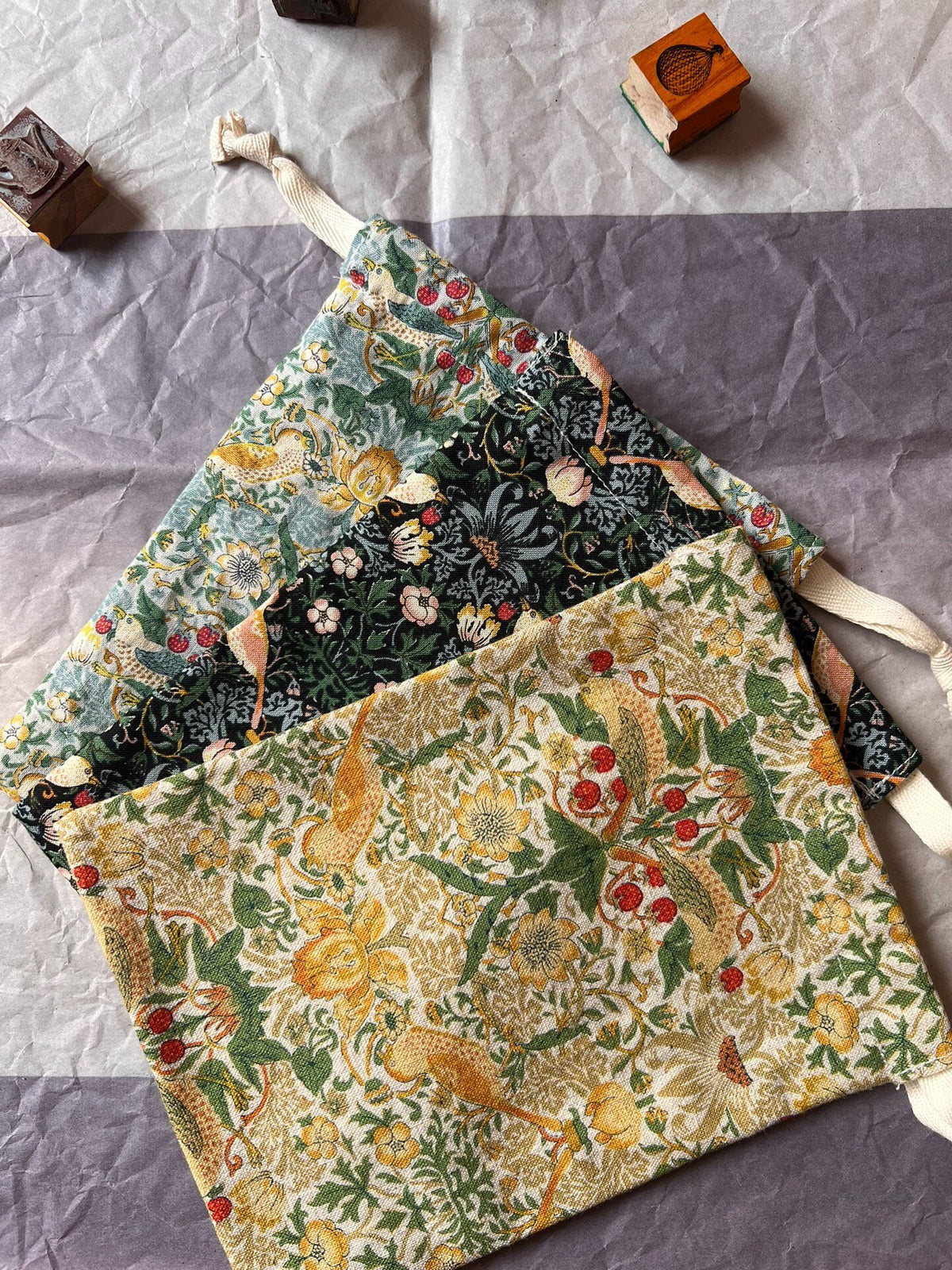 Strawberry Thief Cotton Linen Drawstring Pouches
