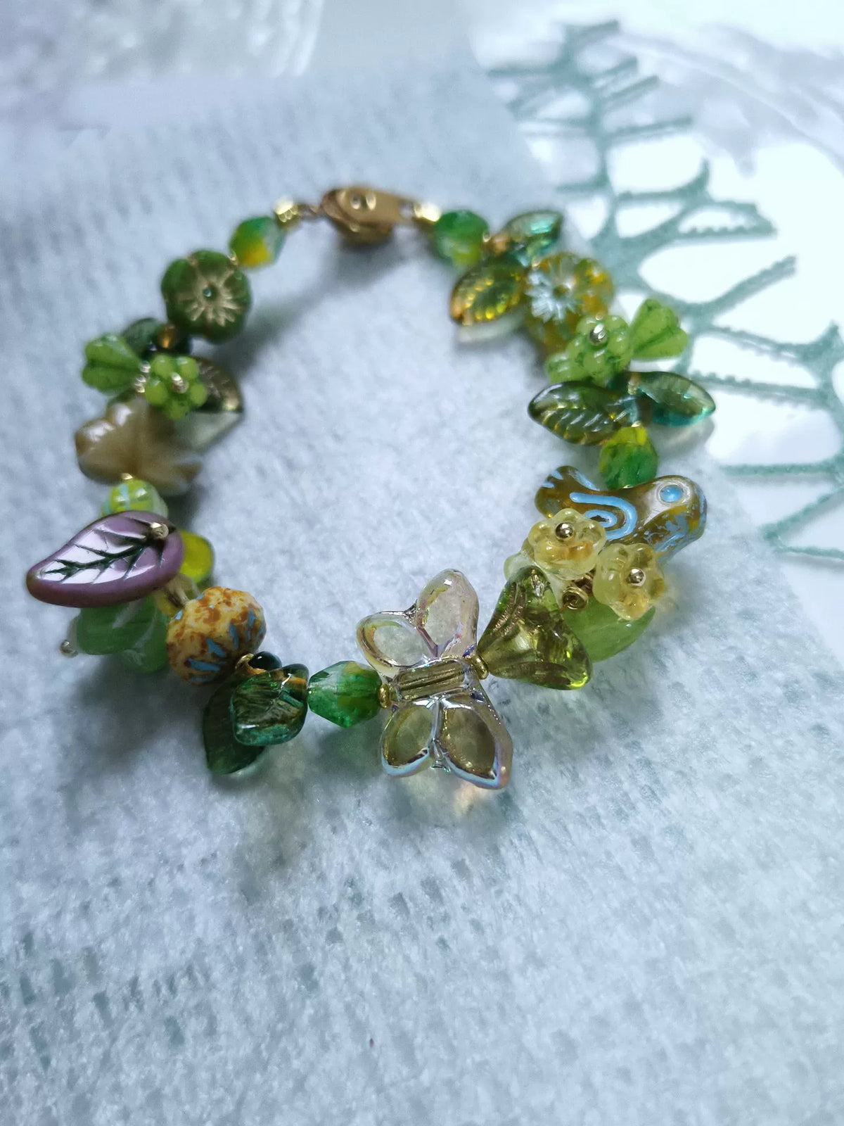Bracelet Jardin Vert en Perles de Verre Tchèques