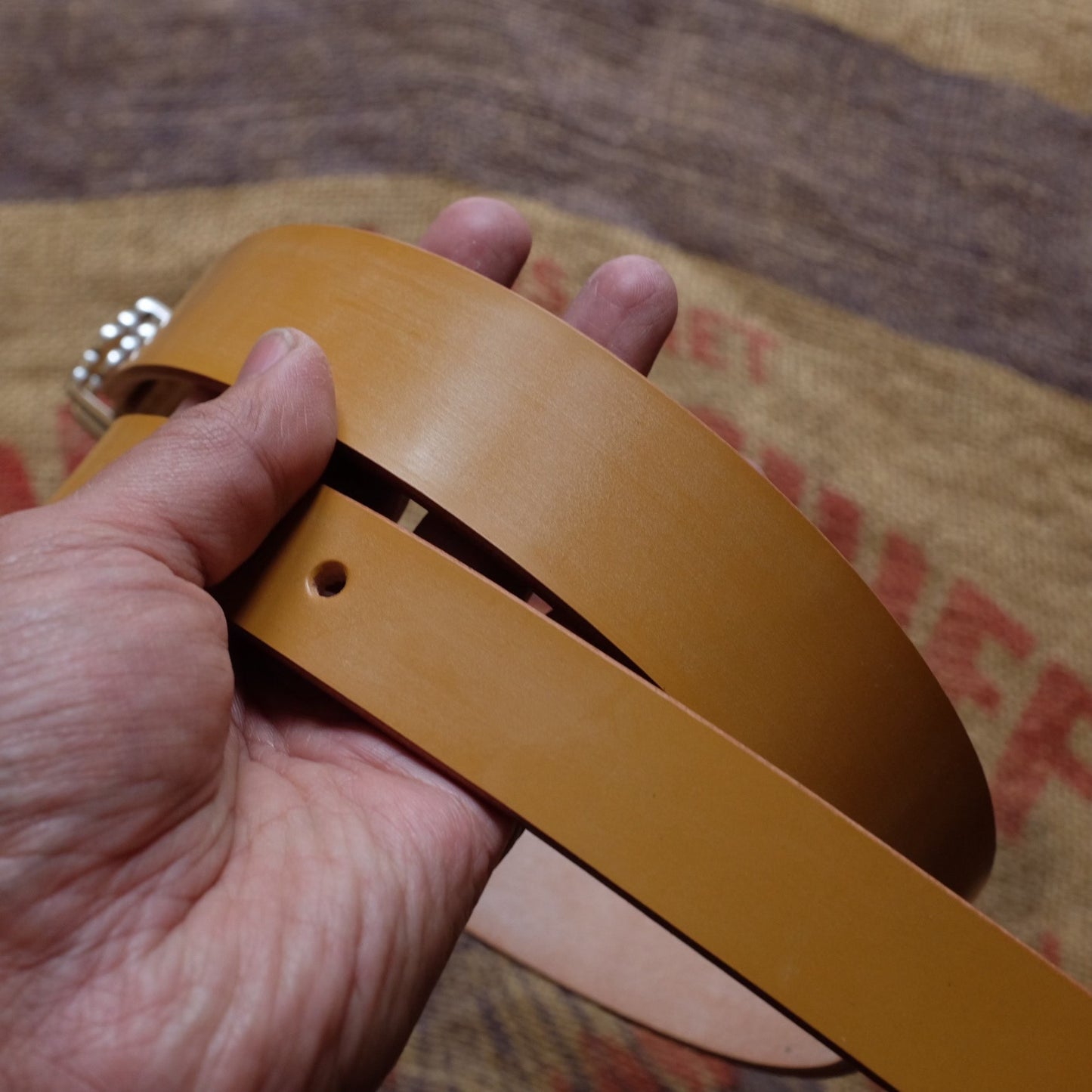 American Retro Carved Four-Piece Belt Set with Silver-Plated Copper Hardware and Tapered Leather Strap