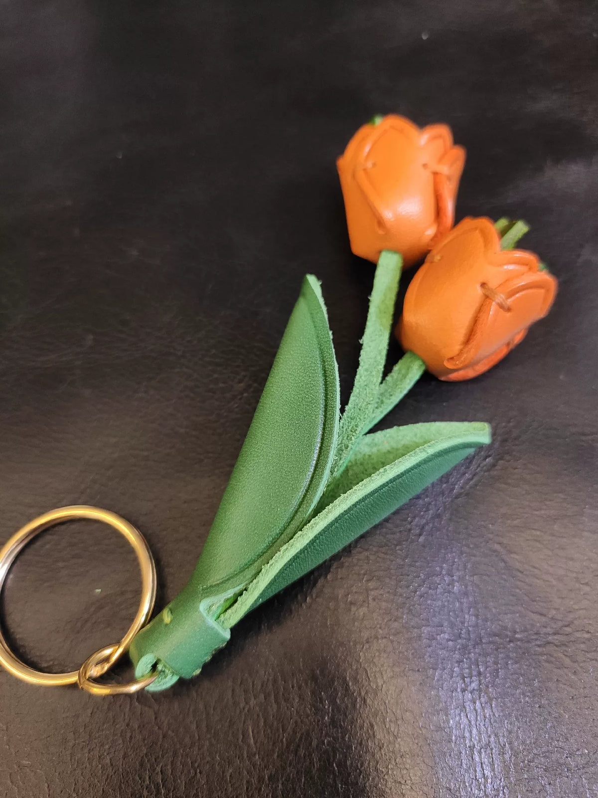Handmade Tulip Vegetable Tanned Leather Keychain