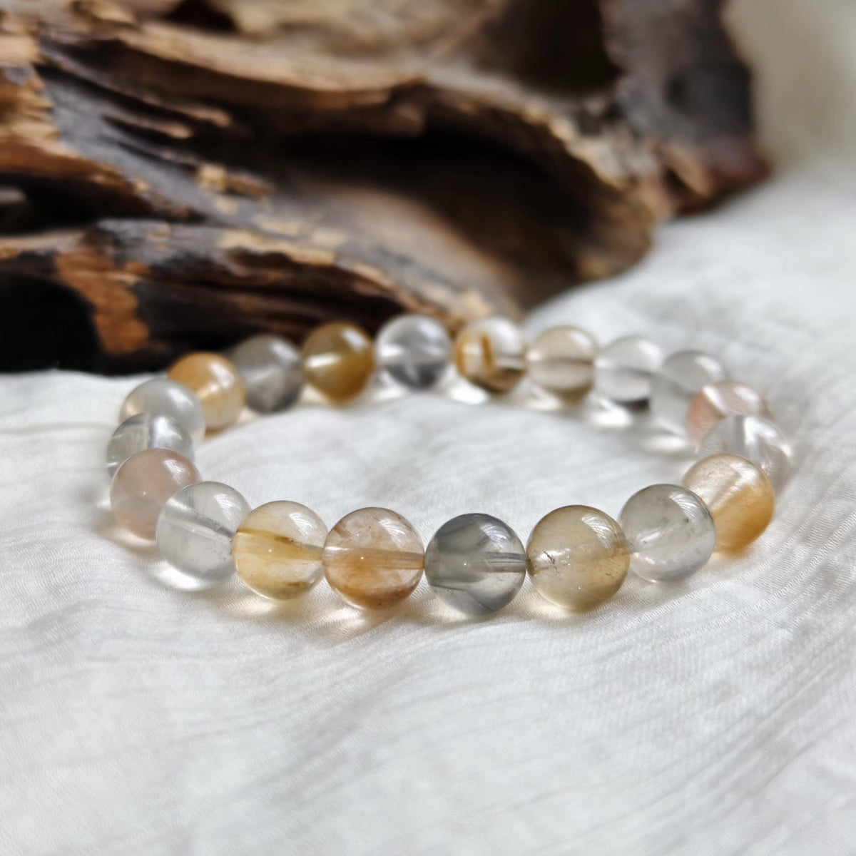 Rabbit Hair Quartz Beaded Bracelet 9.8mm