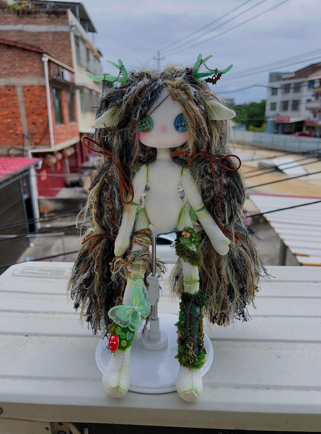 742643003267 - Image 1